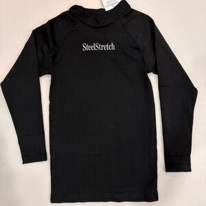 Youth Sports Compression Shirt NEW!!! One Size Fits All, Unisex